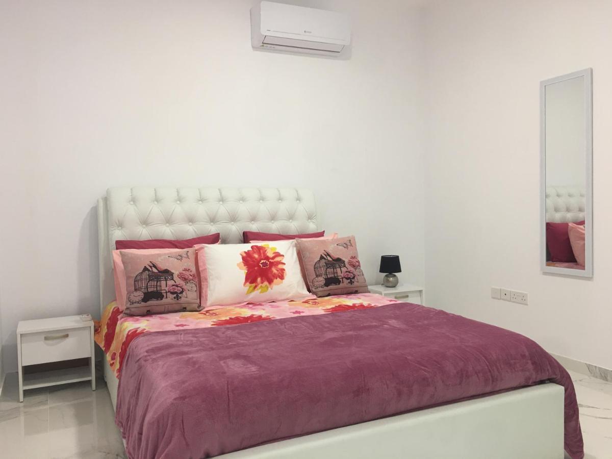 Mobina Villas 라르나카 외부 사진