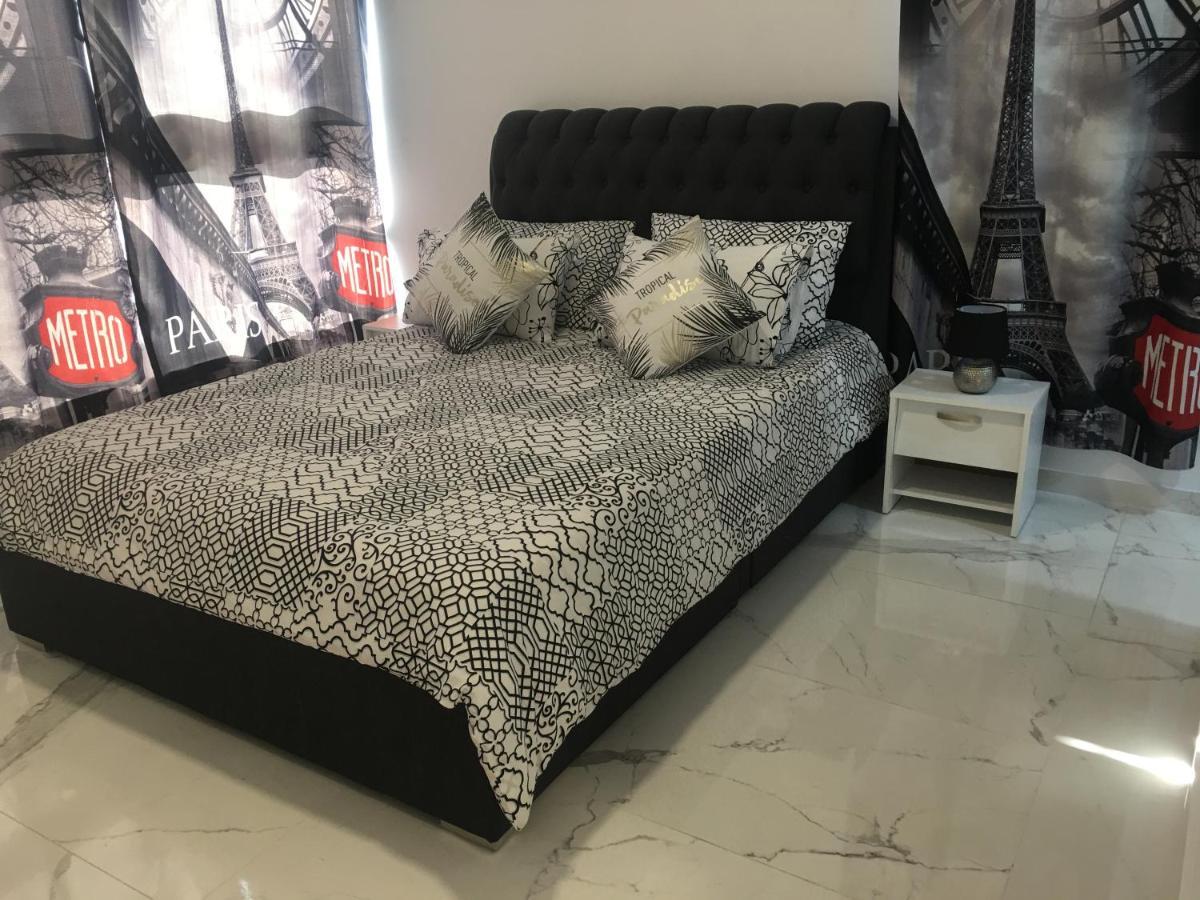 Mobina Villas 라르나카 외부 사진