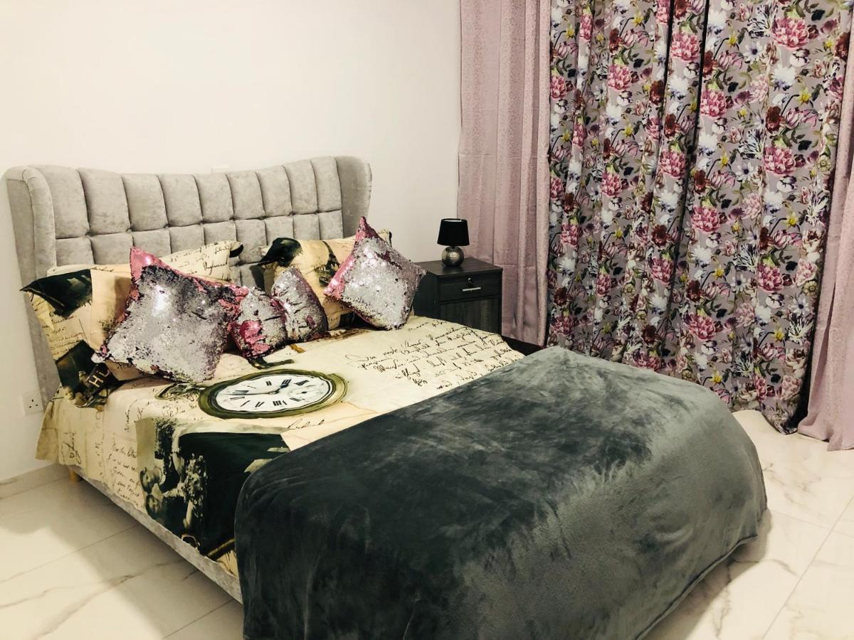 Mobina Villas 라르나카 외부 사진