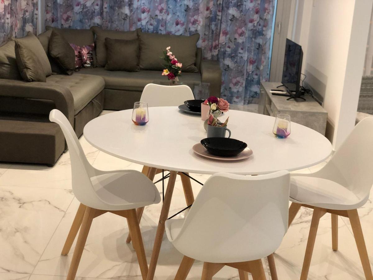 Mobina Villas 라르나카 외부 사진