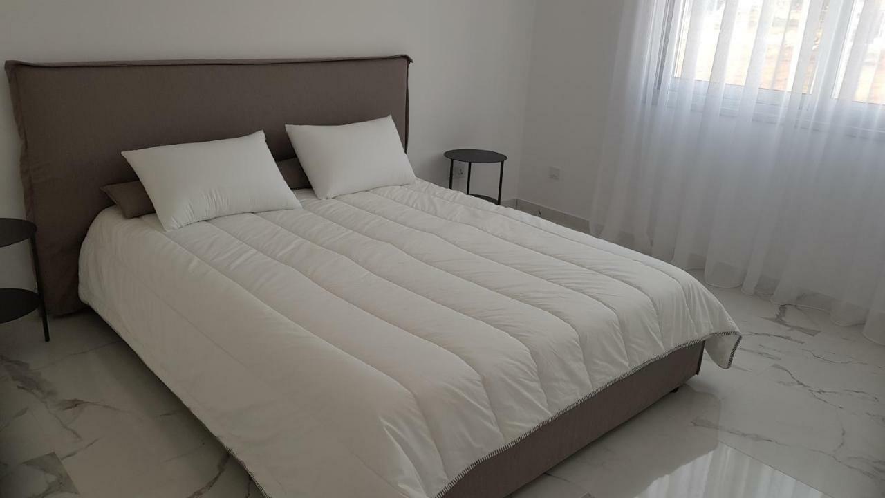 Mobina Villas 라르나카 외부 사진